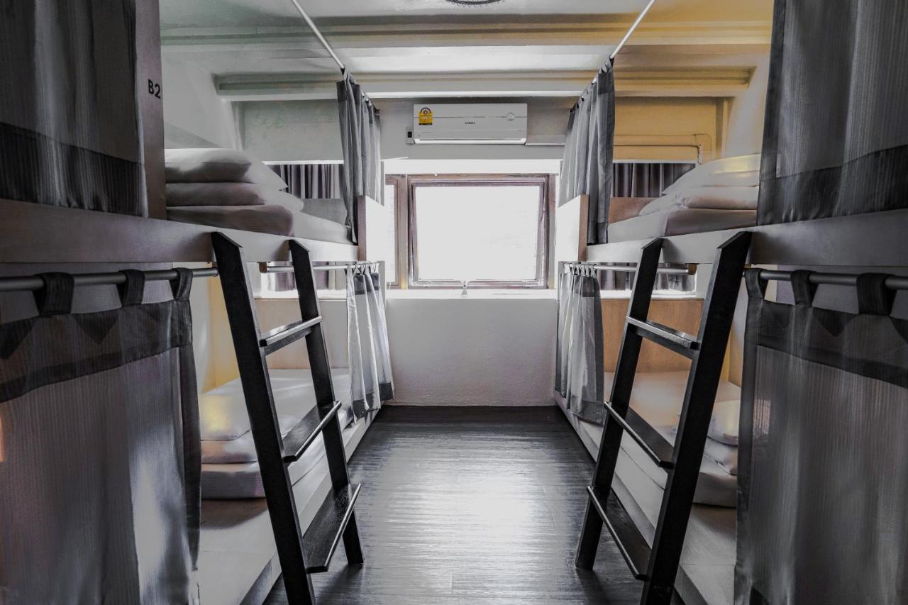 3Howw Hostel @ Sukhumvit 21 Bangkok Ngoại thất bức ảnh