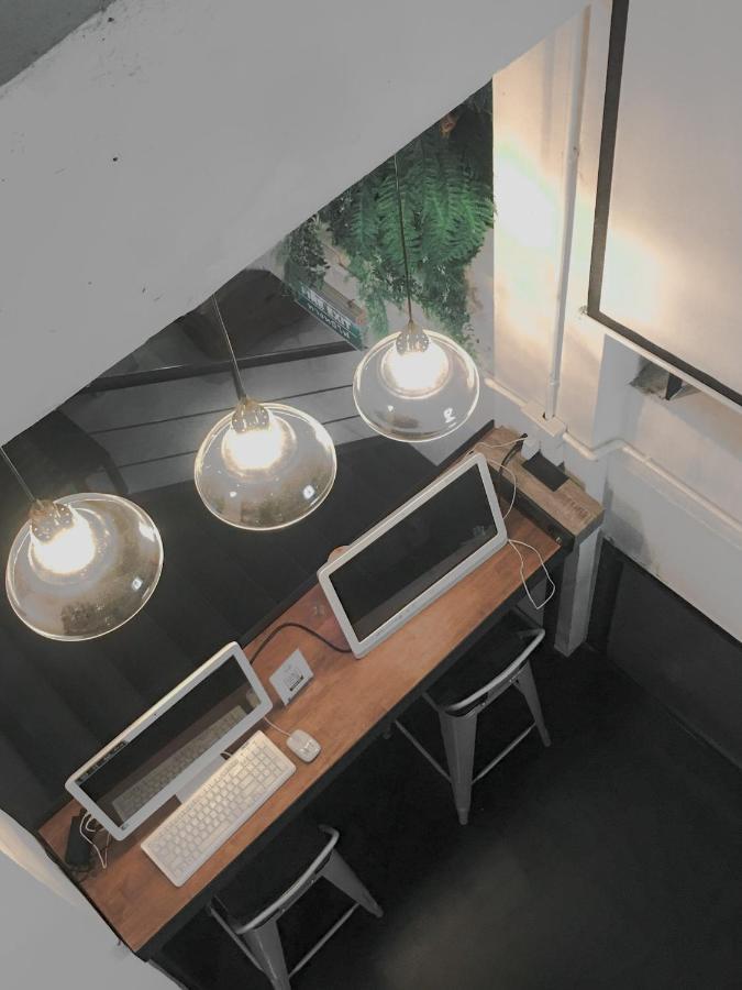 3Howw Hostel @ Sukhumvit 21 Bangkok Ngoại thất bức ảnh