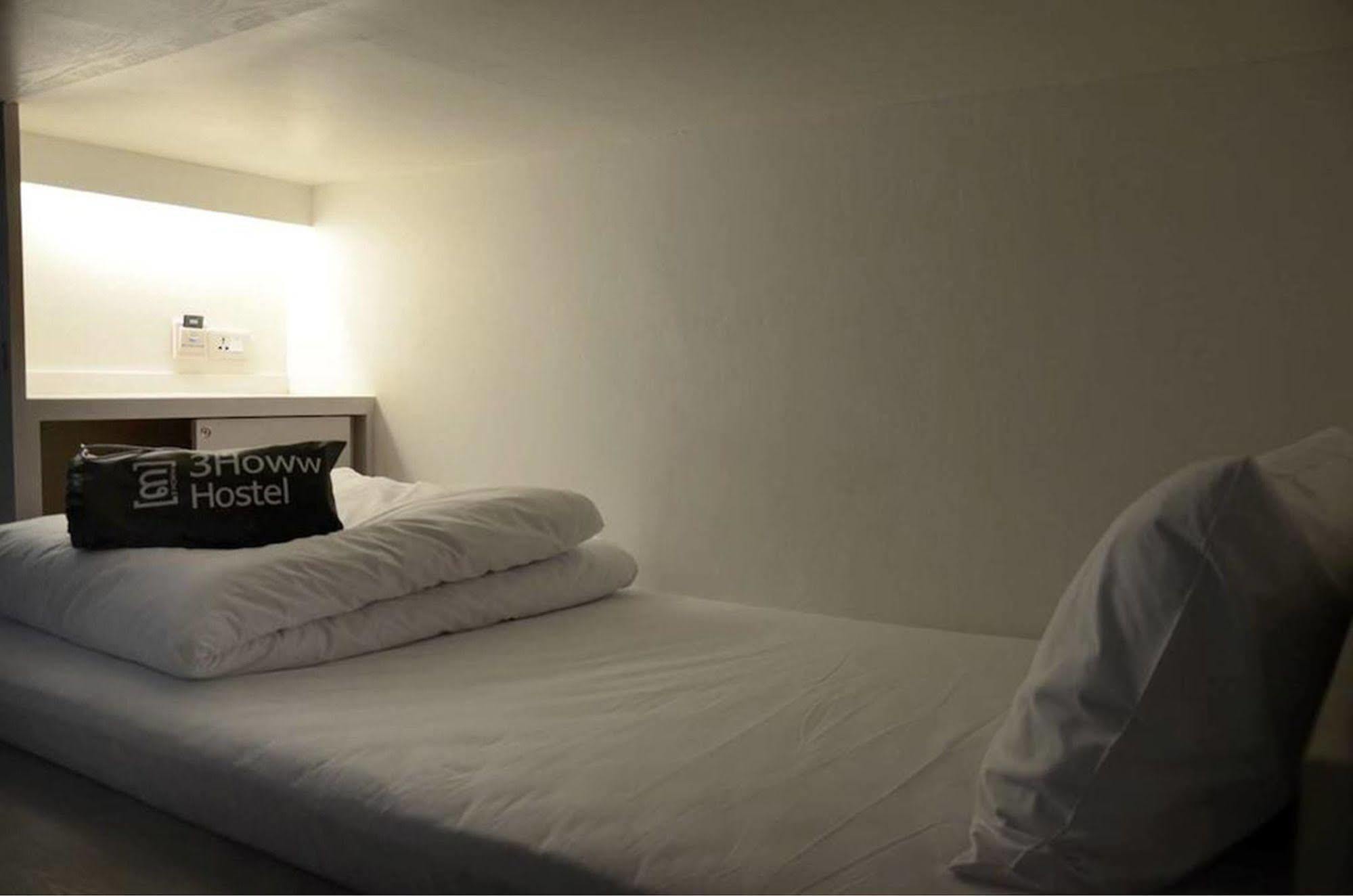 3Howw Hostel @ Sukhumvit 21 Bangkok Ngoại thất bức ảnh